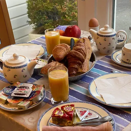 Contact - Les Bleuets & 3* La Rivière-Saint-Sauveur