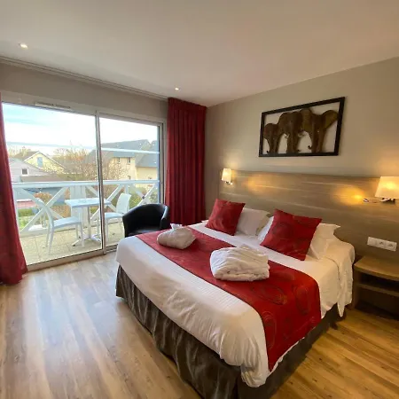 Contact - Les Bleuets Hotel