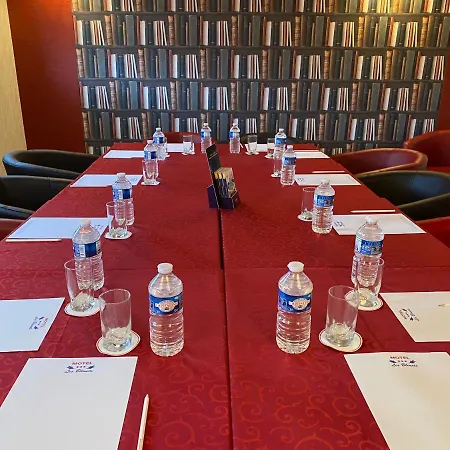 Hotel Contact - Les Bleuets&spa