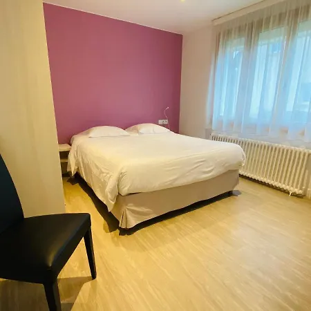 Contact - Les Bleuets Hotel 3*