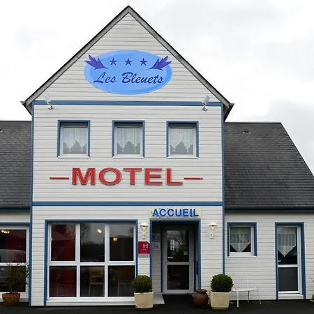 Contact - Les Bleuets & Hotel La Riviere-Saint-Sauveur