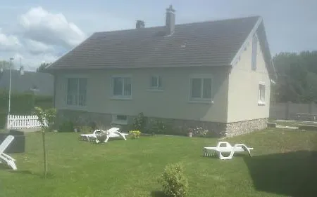 Hotel Contact - Les Bleuets & 3*