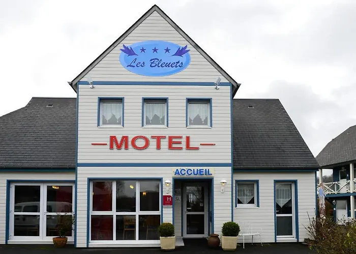 Contact - Les Bleuets & מלון La Rivière-Saint-Sauveur