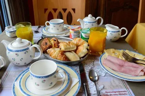 Contact - Les Bleuets & Hotel La Rivière-Saint-Sauveur