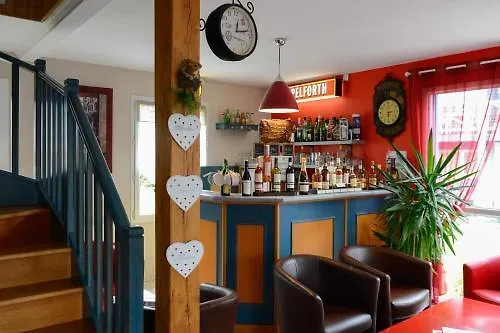 Contact - Les Bleuets & מלון La Rivière-Saint-Sauveur