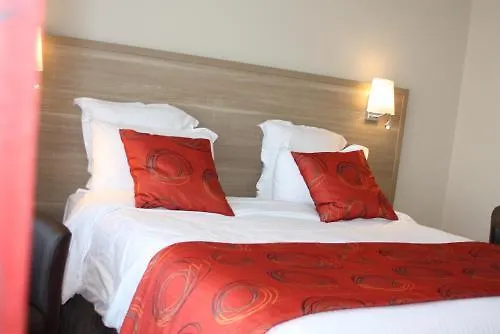 Contact - Les Bleuets & Hotel